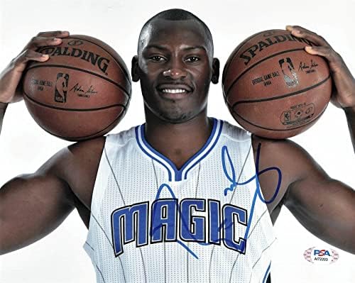 Bismack Biyombo aláírt 8x10 fotó PSA/DNS-Orlando Magic Aláírt - Dedikált NBA-Fotók